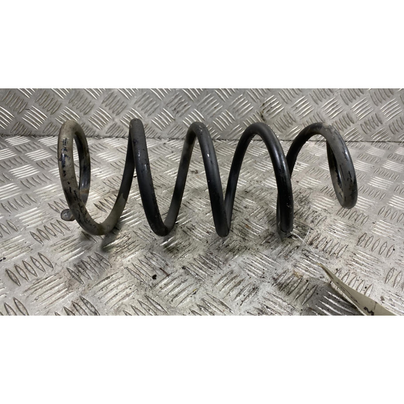 Ressort de suspension arriere droit DACIA DUSTER 1 Photo n°1