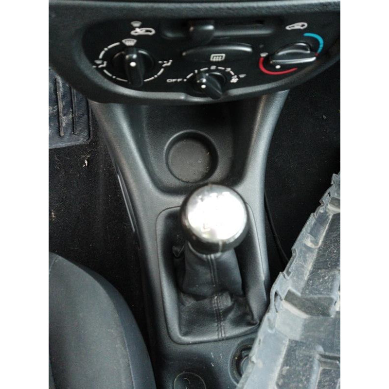 Pretensionneur de ceinture avant gauche PEUGEOT 206+ Photo n°13