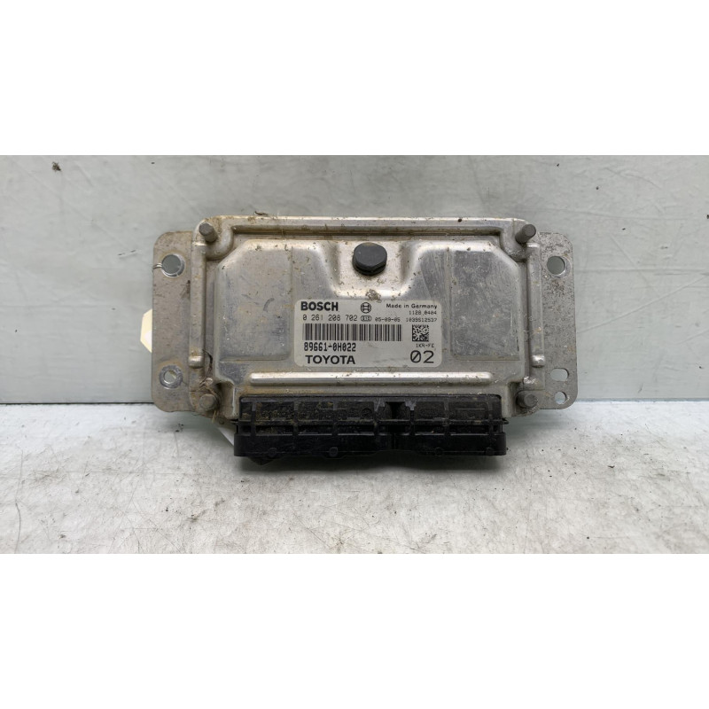 Calculateur moteur PEUGEOT 107 Photo n°3