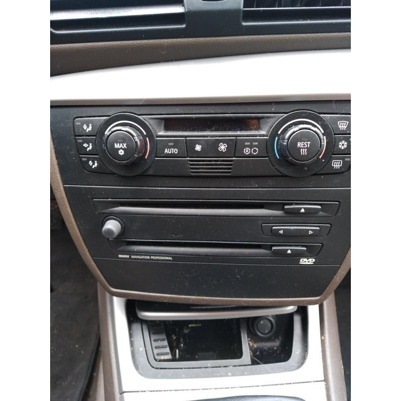 Porte avant droit BMW SERIE 1 E87 Photo n°13