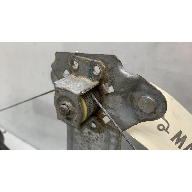Leve vitre mecanique arriere droit BMW SERIE 1 E87 Photo n°5