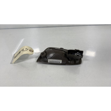 Poignee interieur arriere droit BMW SERIE 1 E87 Photo n°1