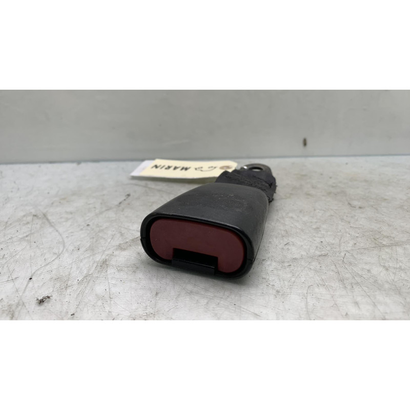 Attache ceinture arriere gauche ALFA ROMEO 156 Photo n°3