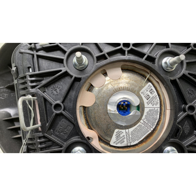 Air bag conducteur DACIA DUSTER 1 Photo n°4