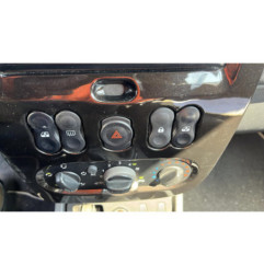 Air bag conducteur DACIA DUSTER 1