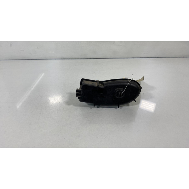 Poignee interieur avant droit FORD FOCUS 1 Photo n°3