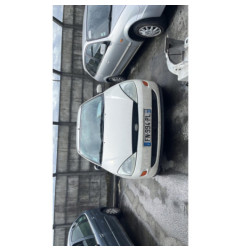 Poignee interieur avant droit FORD FOCUS 1