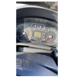 Attache ceinture arriere droit FORD FIESTA 5