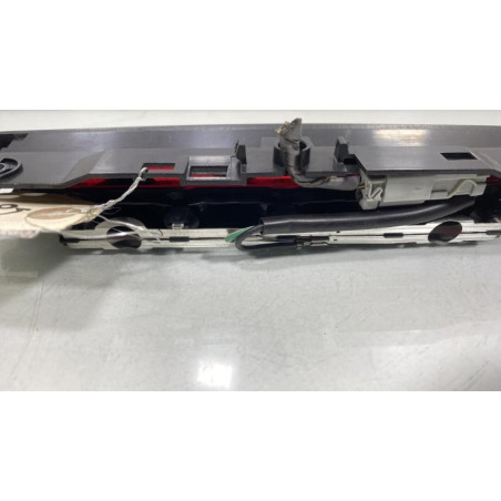 Feu arriere stop central HONDA CIVIC 7