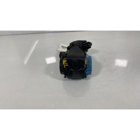 Ceinture arriere gauche KIA RIO 3 Photo n°1