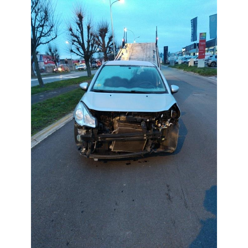 Malle/Hayon arriere CITROEN C3 2 Photo n°11