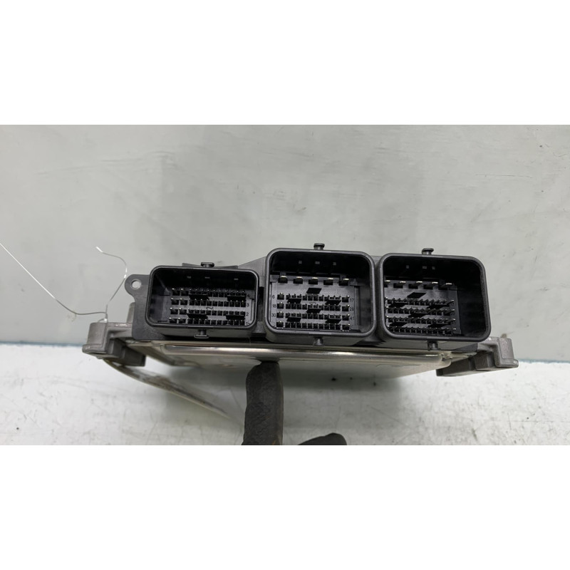 Calculateur moteur CITROEN C3 2 Photo n°1