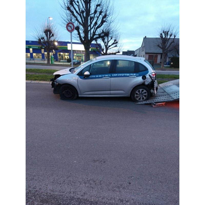 Calculateur moteur CITROEN C3 2 Photo n°18