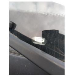 Interrupteur de leve vitre avant droit PEUGEOT 5008 1