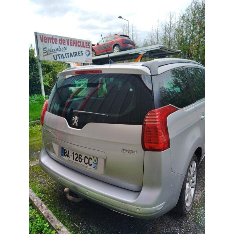 Interrupteur de leve vitre avant droit PEUGEOT 5008 1 Photo n°9