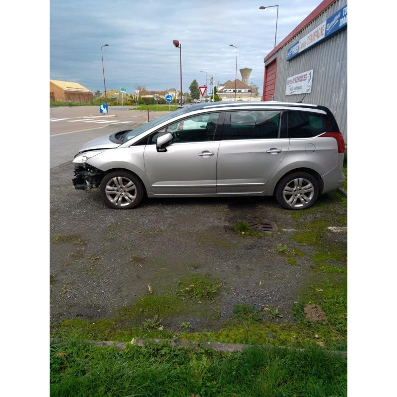 Interrupteur de leve vitre avant droit PEUGEOT 5008 1 Photo n°11