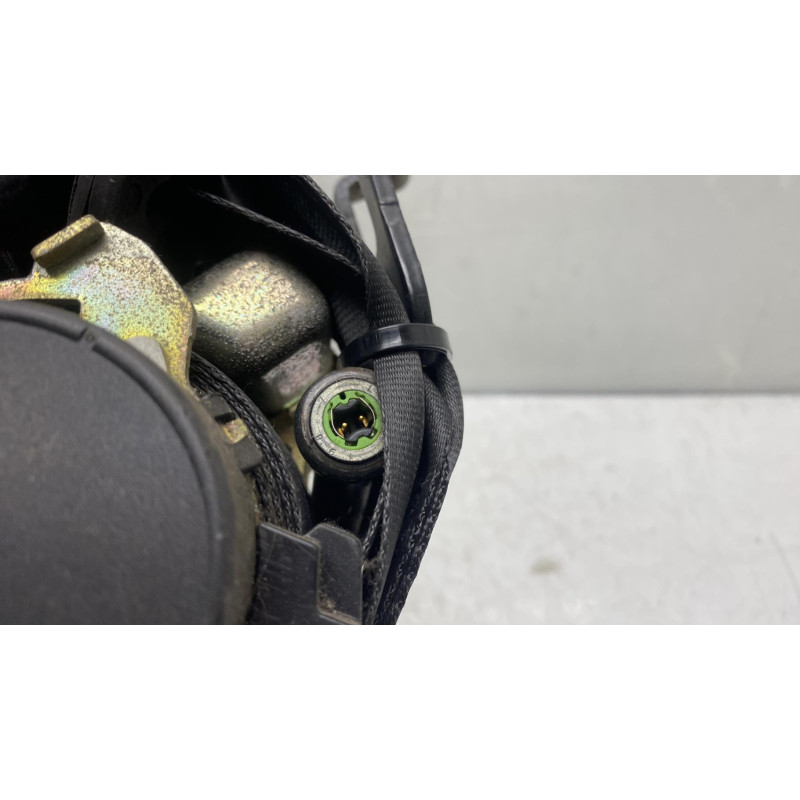 Pretensionneur de ceinture avant droit PEUGEOT 206 Photo n°5