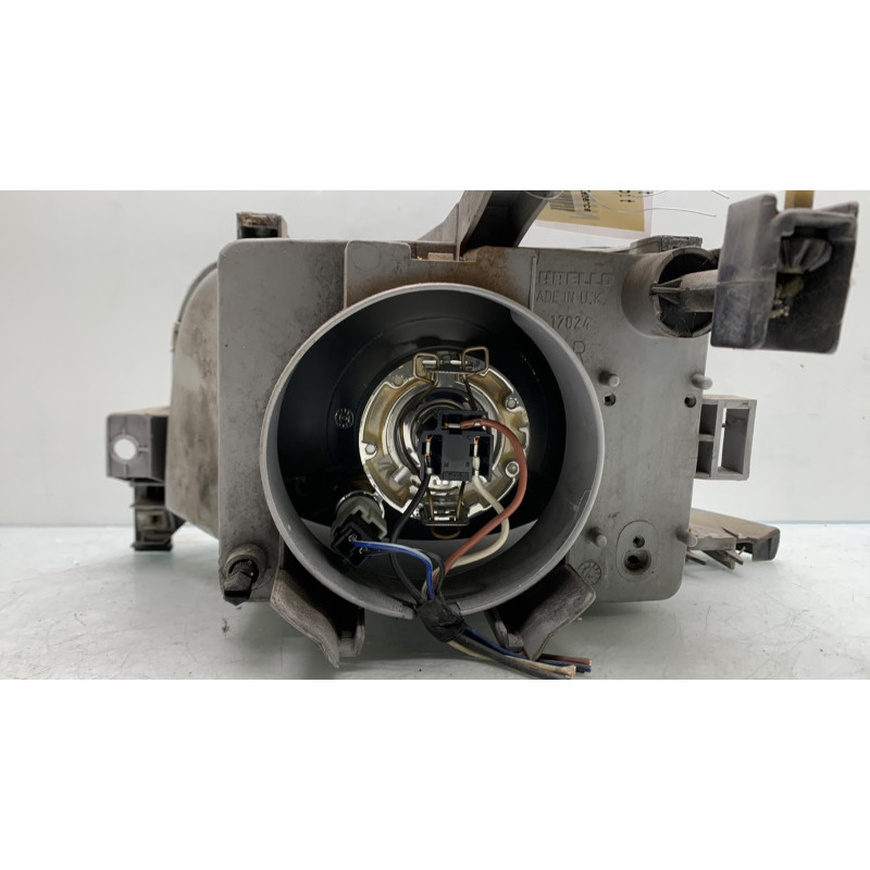 Optique avant principal droit (feux)(phare) RENAULT CLIO 1 Photo n°2