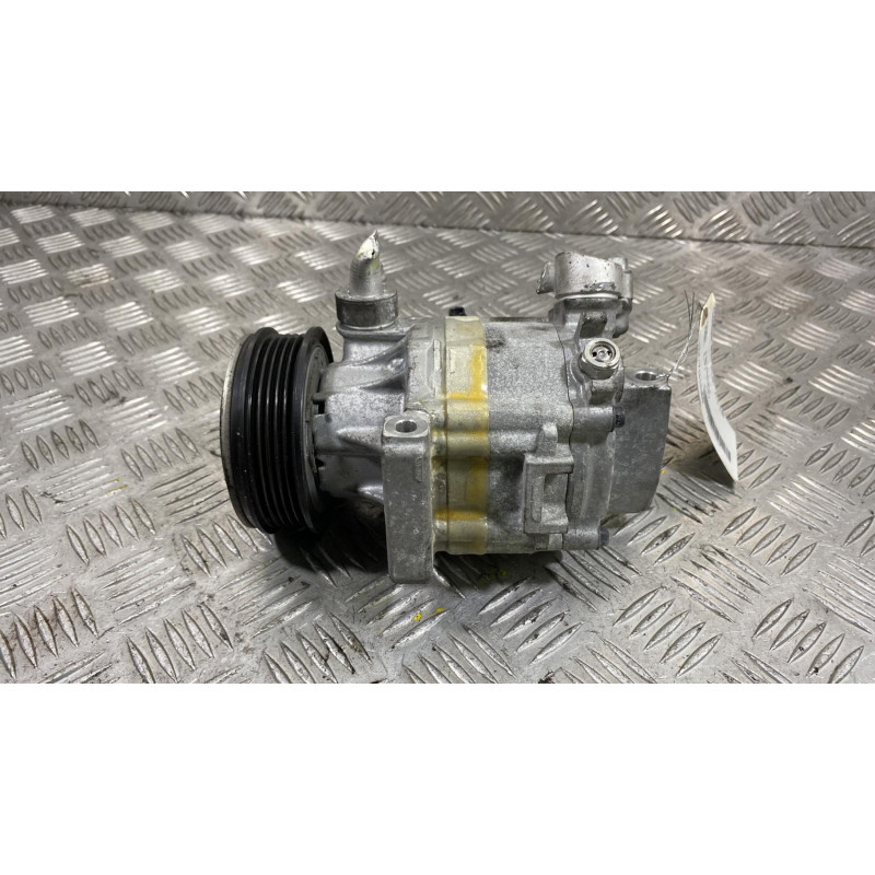 Compresseur clim OPEL KARL Photo n°3