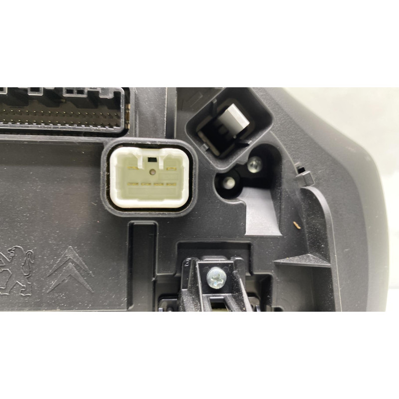 Compteur PEUGEOT 108 Photo n°4
