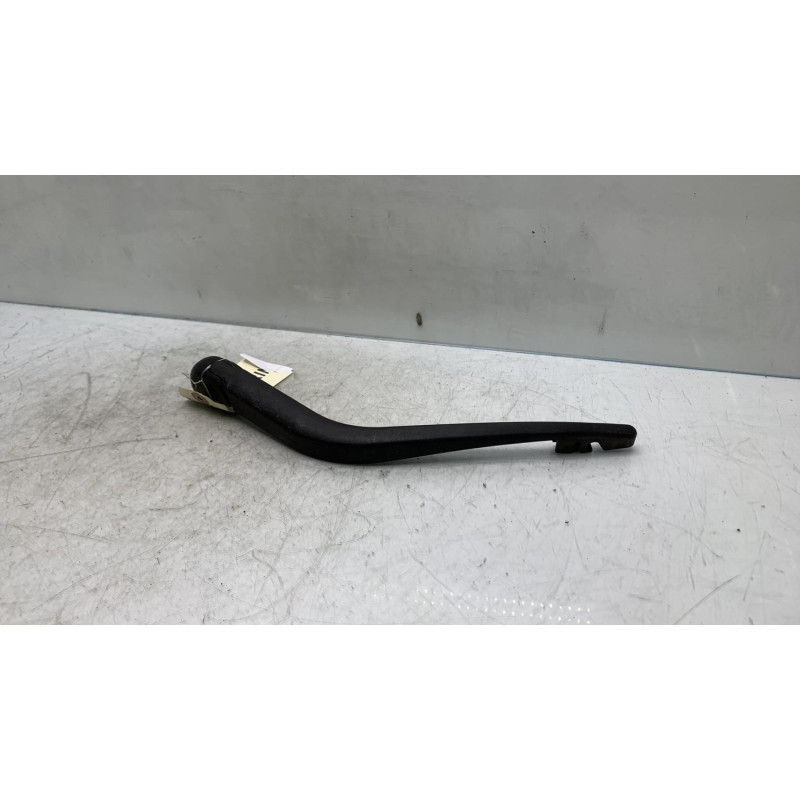 Bras essuie glace arriere NISSAN NOTE 1 Photo n°1