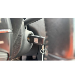 Arret de porte avant droit CITROEN C4 1