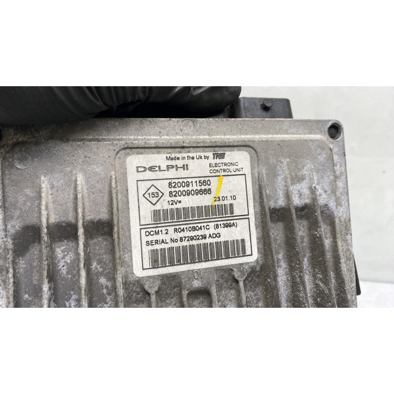 Calculateur moteur RENAULT CLIO 3 Photo n°1