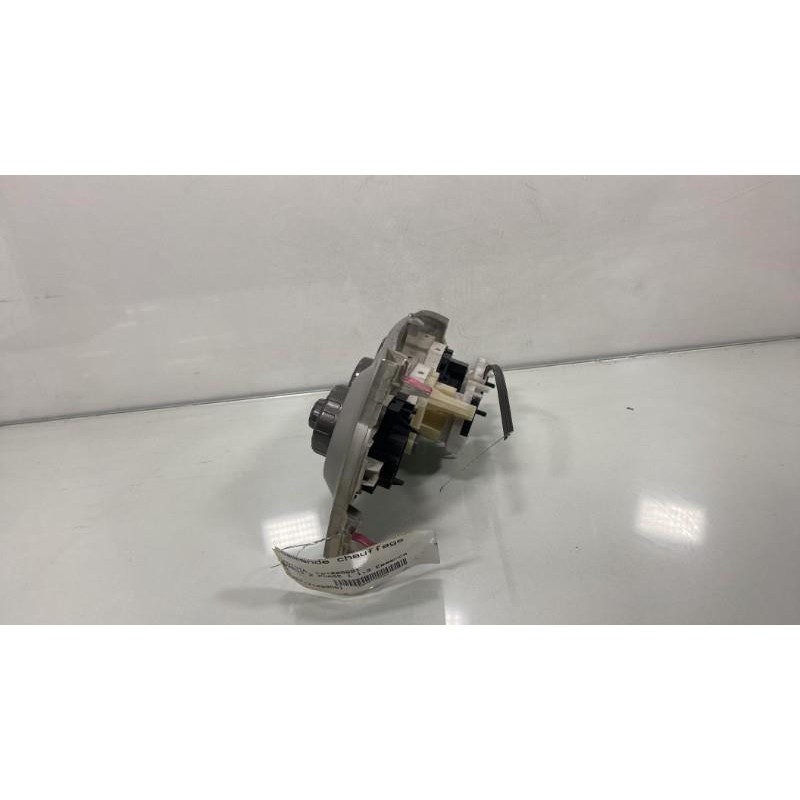 Commande chauffage TOYOTA YARIS 2 Photo n°3