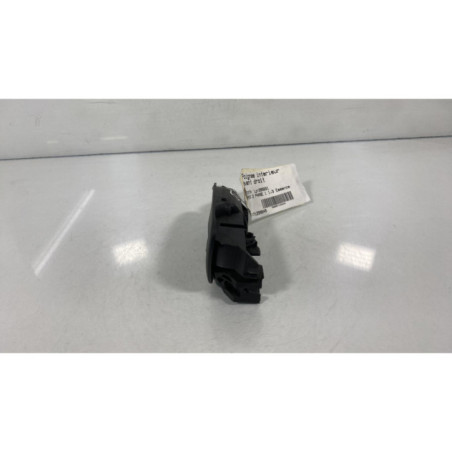 Poignee interieur avant droit TOYOTA YARIS 2
