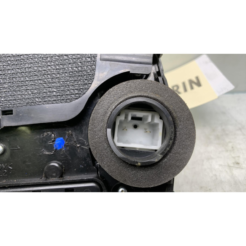 Serrure arriere gauche TOYOTA YARIS 2 Photo n°4