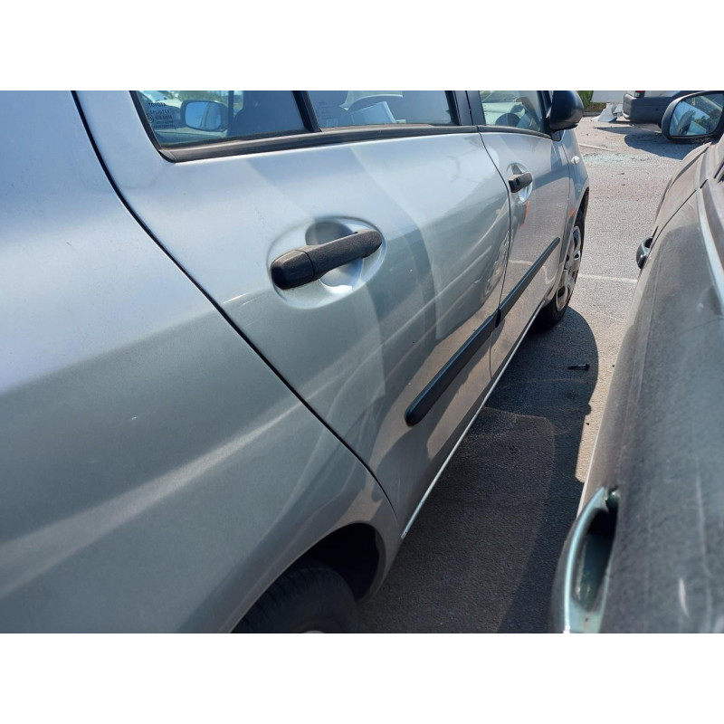 Serrure avant gauche TOYOTA YARIS 2 Photo n°7