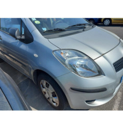 Serrure avant gauche TOYOTA YARIS 2