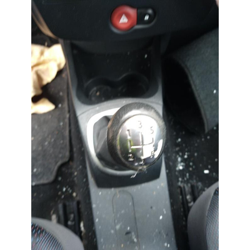 Poignee interieur arriere droit RENAULT CLIO 3 Photo n°9