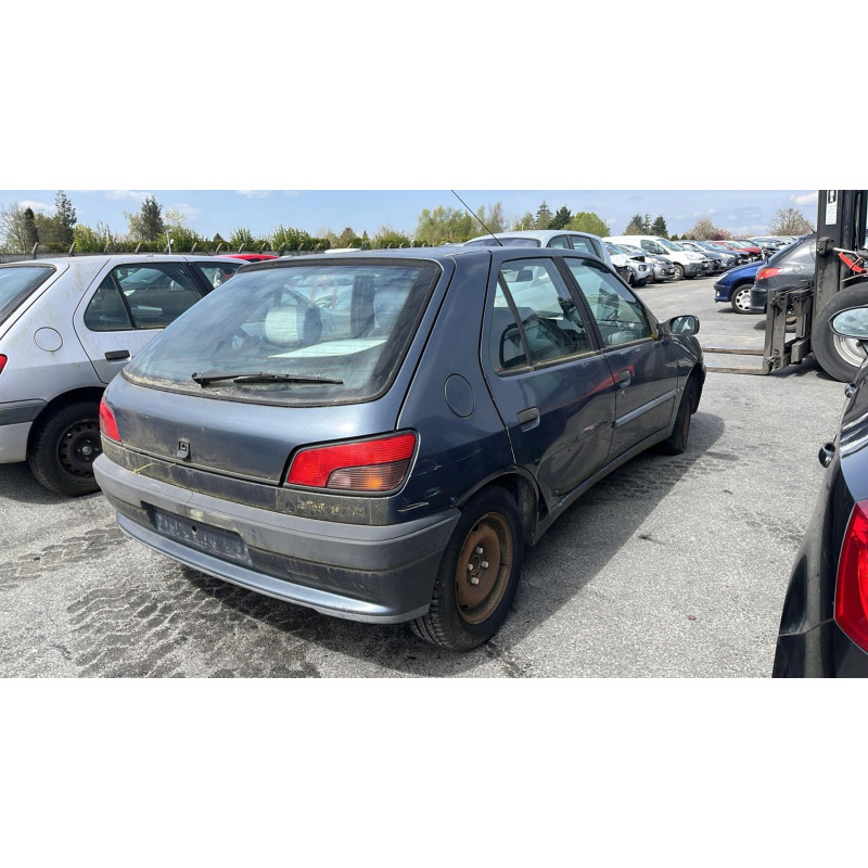 Porte avant gauche PEUGEOT 306 Photo n°12