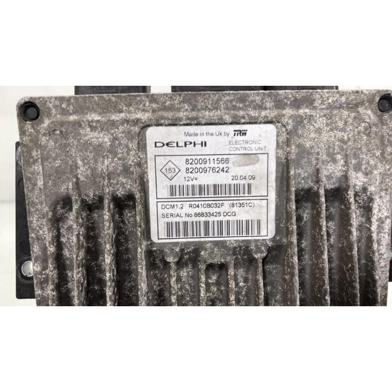 Calculateur moteur RENAULT TWINGO 2 Photo n°1