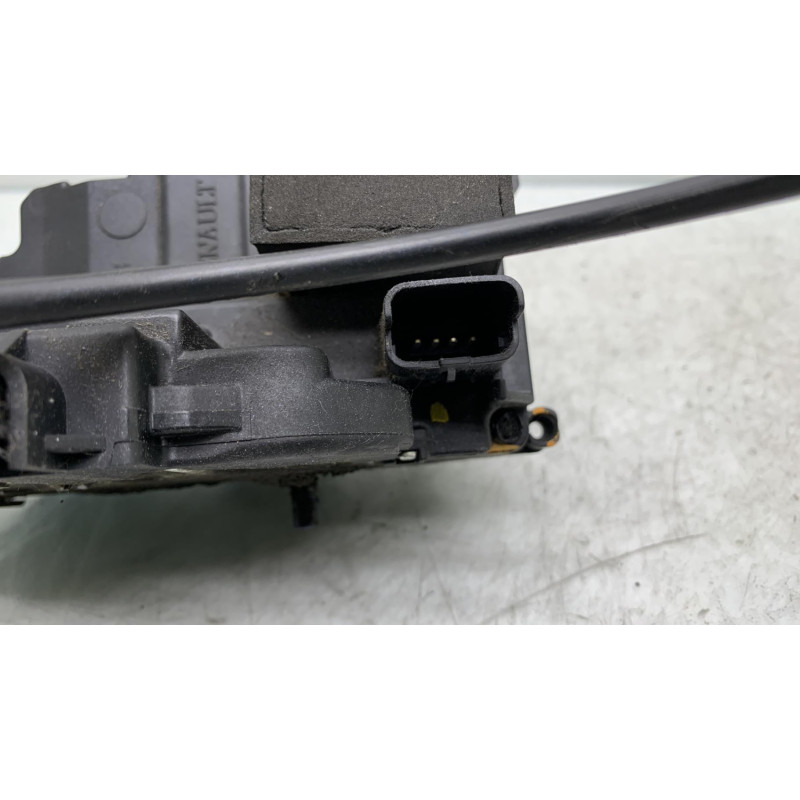 Serrure arriere gauche RENAULT CLIO 3 Photo n°1