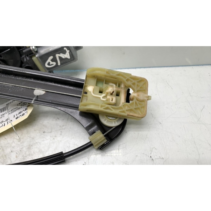 Leve vitre electrique avant droit VOLKSWAGEN GOLF Photo n°5