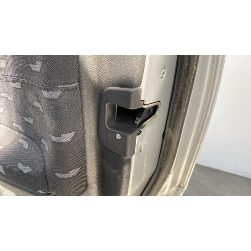 Porte avant droit MERCEDES CLASSE C 203 COUPE SPORT Photo n°3