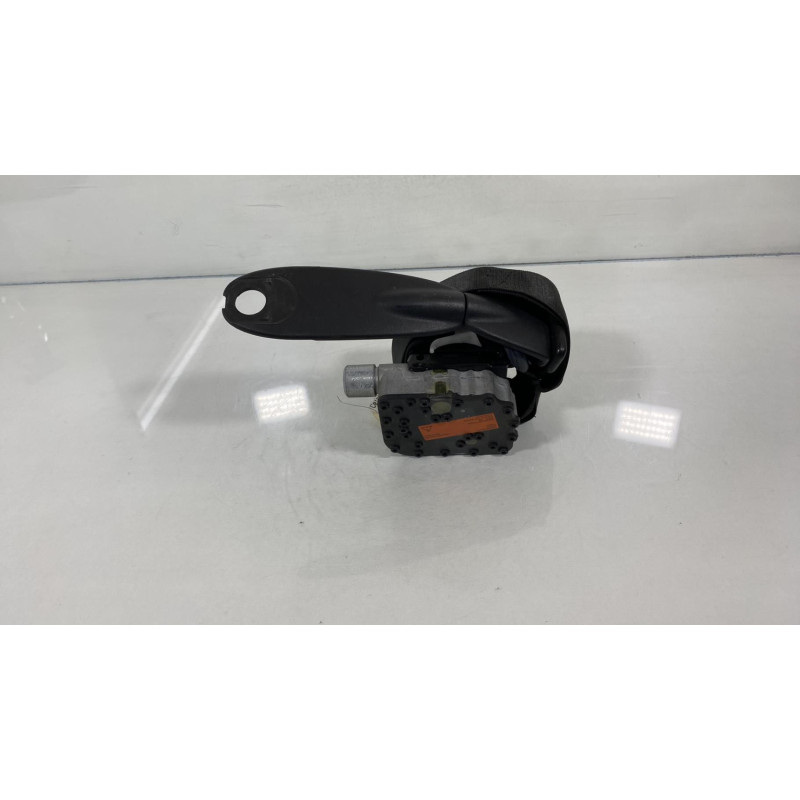 Pretensionneur de ceinture avant droit MERCEDES CLASSE C 203 COUPE SPORT Photo n°2