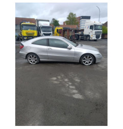Feu arriere stop central MERCEDES CLASSE C 203 COUPE SPORT