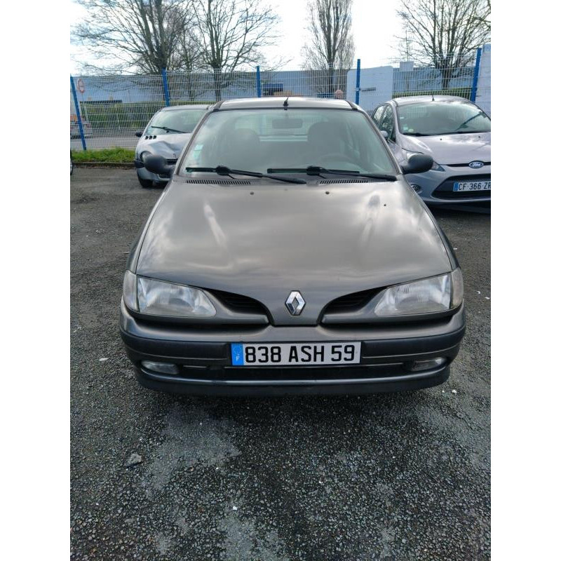 Serrure avant droit RENAULT MEGANE 1 Photo n°16