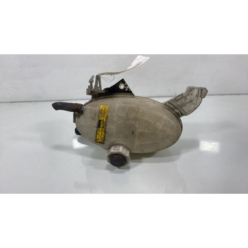 Vase d'expansion OPEL MOVANO A Photo n°1