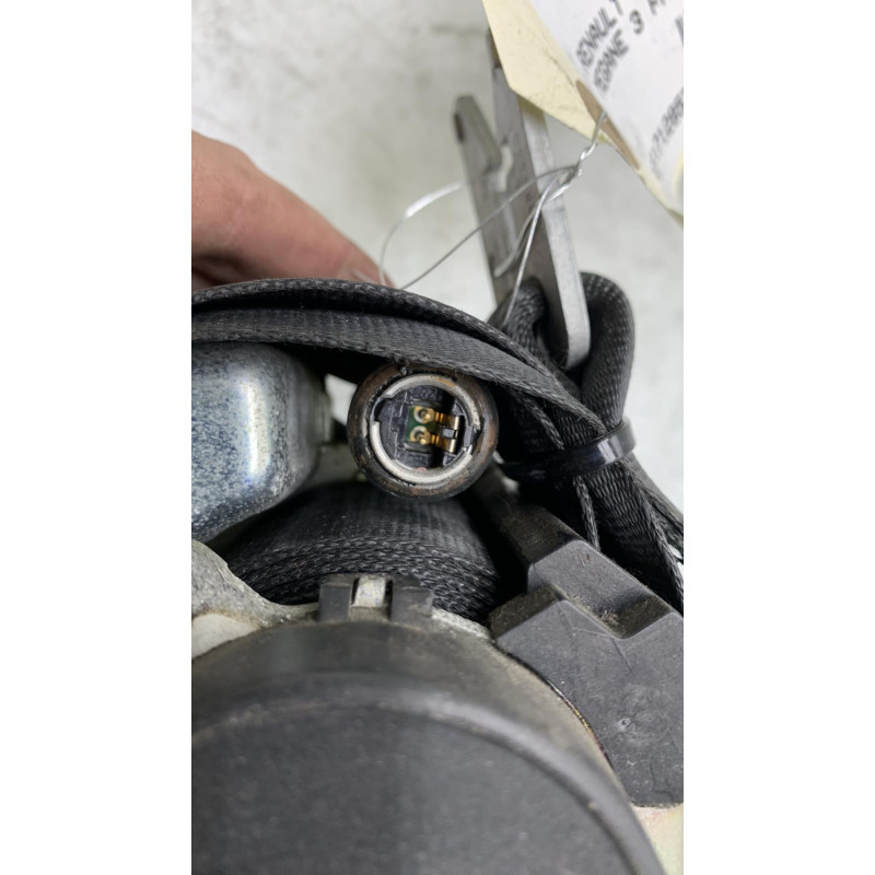 Pretensionneur de ceinture avant droit RENAULT MEGANE 3 Photo n°1