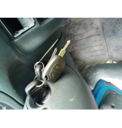 Pare choc arriere RENAULT KANGOO 1