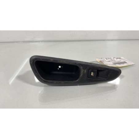 Interrupteur de leve vitre arriere gauche PEUGEOT 308 1