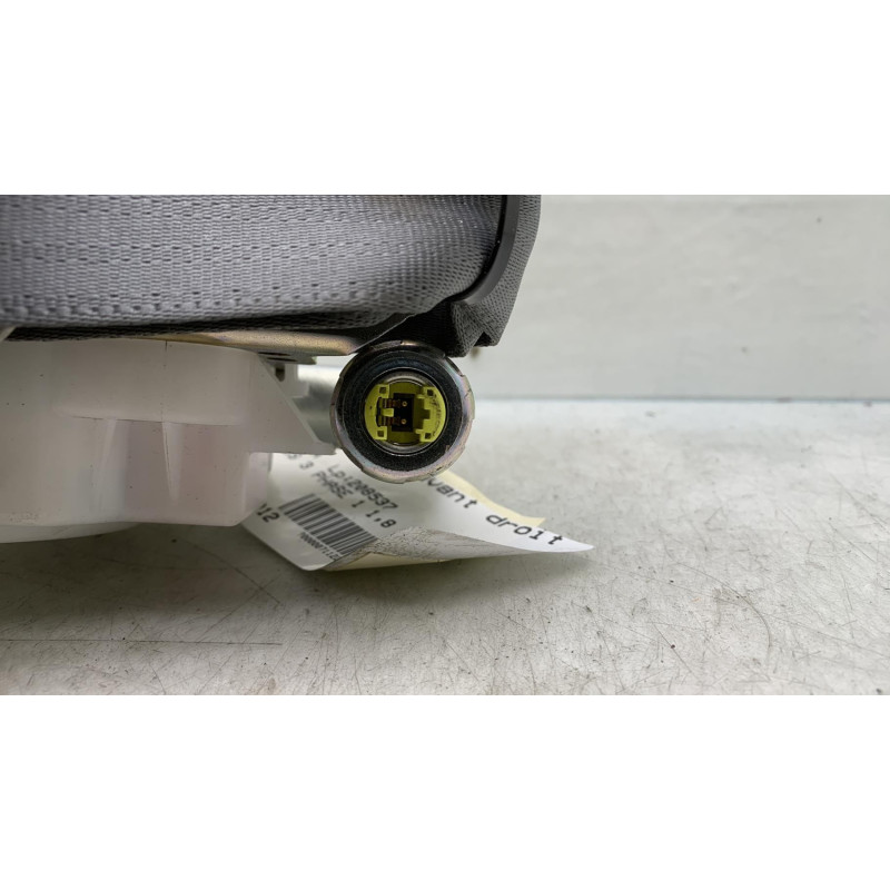 Pretensionneur de ceinture avant droit TOYOTA PRIUS 3 Photo n°2