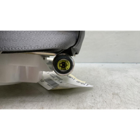 Pretensionneur de ceinture avant droit TOYOTA PRIUS 3
