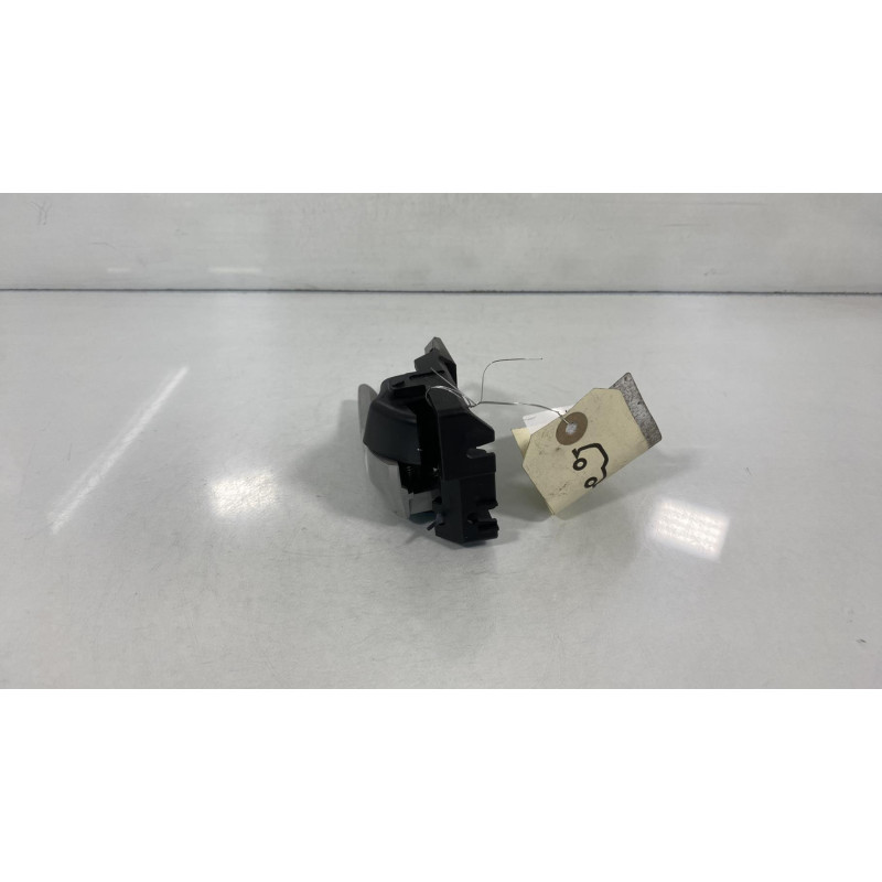 Poignee interieur arriere droit TOYOTA PRIUS 3 Photo n°2