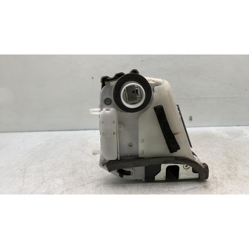 Serrure arriere droit TOYOTA PRIUS 3 Photo n°4