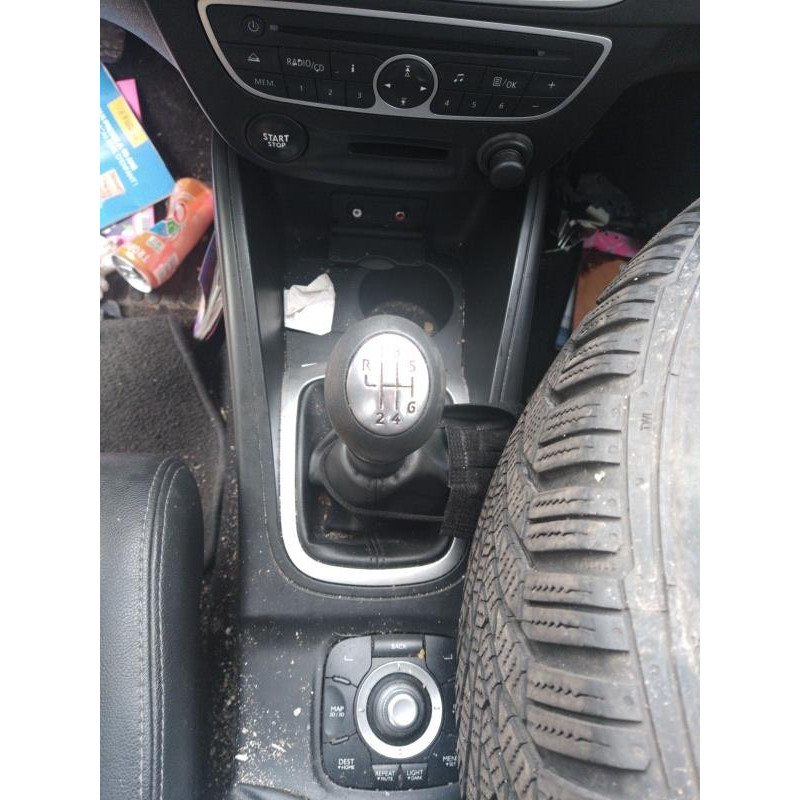 Pretensionneur de ceinture avant gauche RENAULT MEGANE 3 Photo n°8
